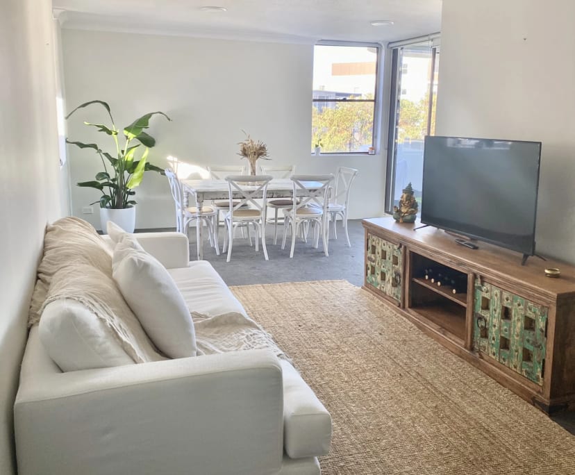 Furnished room in a flatshare