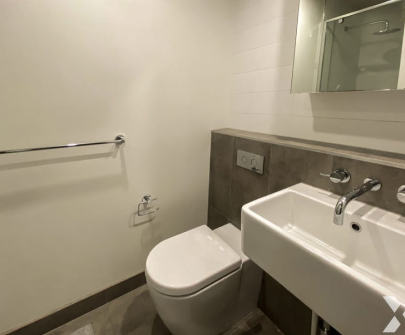 Room for Rent in Carlton, Melbourne 350, Flexible...