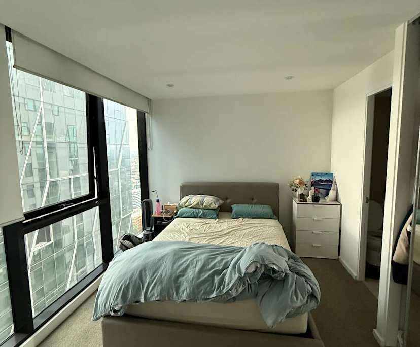 Room with ensuite in a flatshare