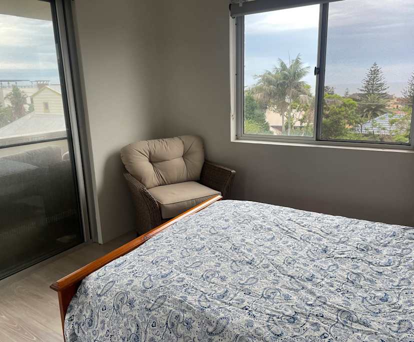 $400, Flatshare, 2 bathrooms, The Hill NSW 2300