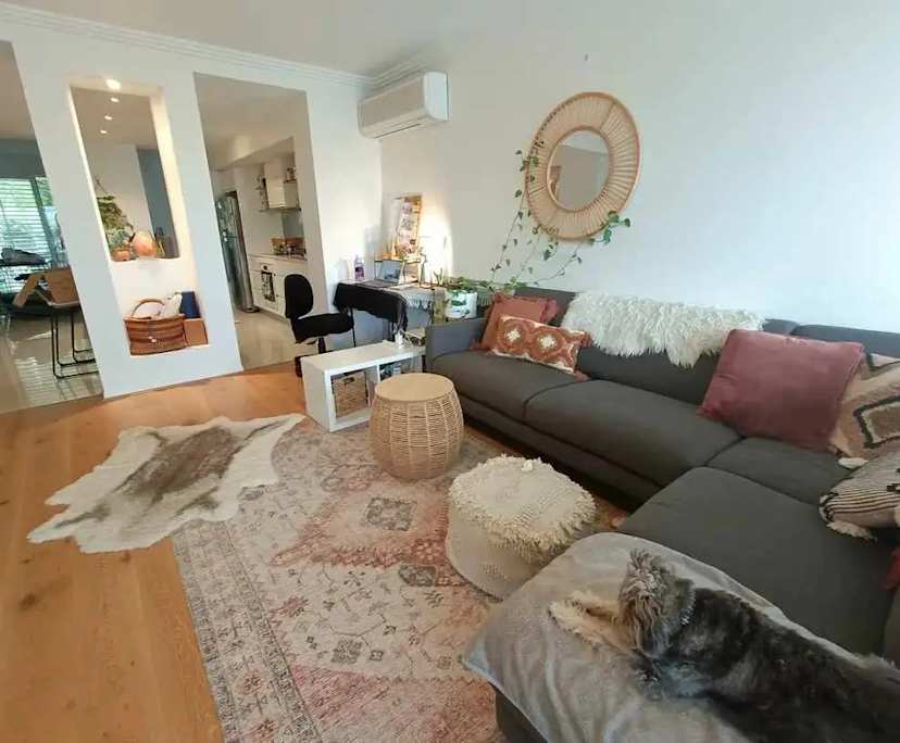 Furnished room with own bathroom