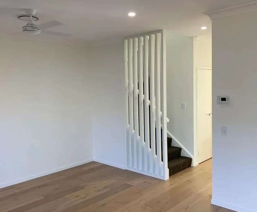 Room in a share house