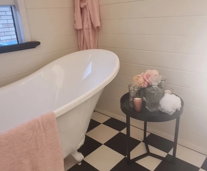 Room for Rent in Coraki, NSW 200, Furnished, Own