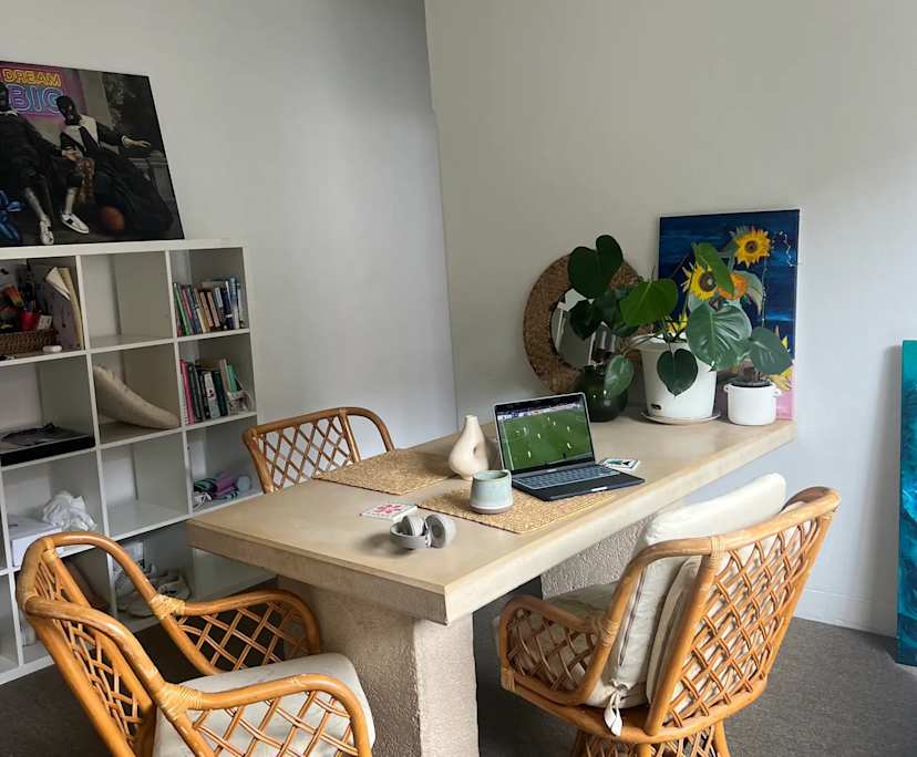 Furnished room with own bathroom