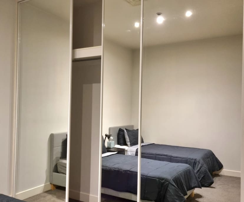 Furnished room in a flatshare