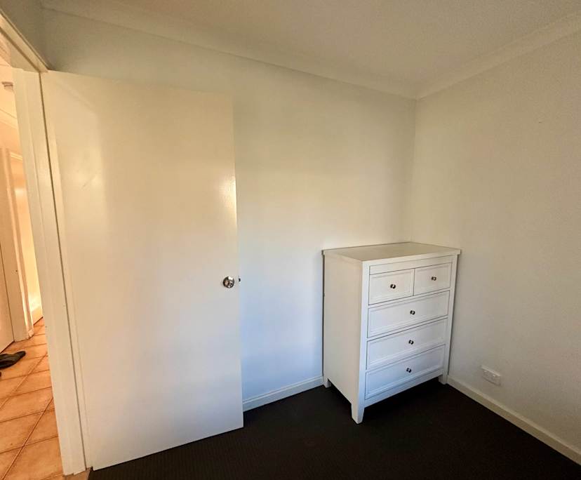 $350, Share-house, 4 bathrooms, Alexander Heights WA 6064