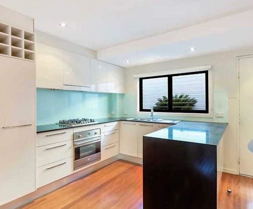 $500, Flatshare, 2 bathrooms, Rozelle NSW 2039