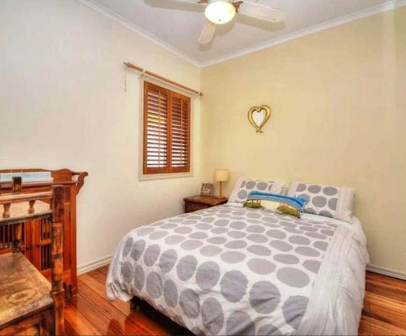 Unfurnished room in a share house