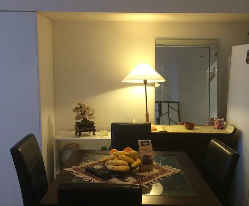 Furnished room in a flatshare