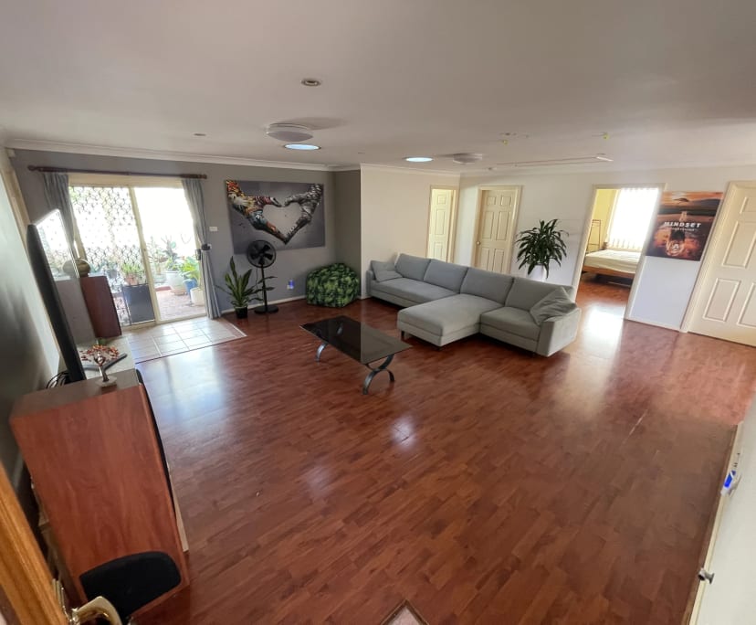 Unfurnished room in a share house