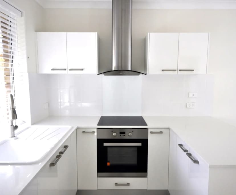 Unfurnished room in a flatshare