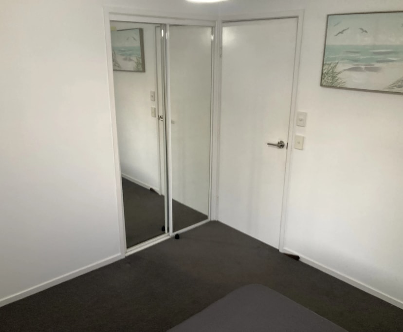 Room for Rent in Slacks Creek, Brisbane 150, Flex...