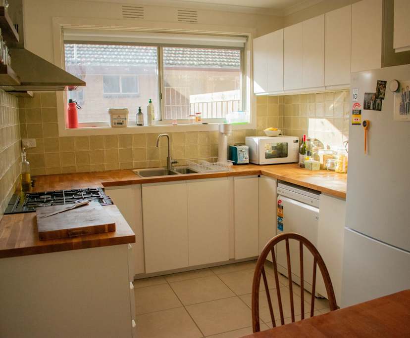 Whole property with 2 rooms for rent
