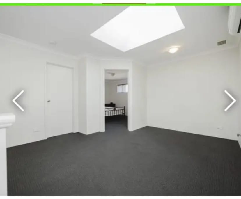 Room in a share house