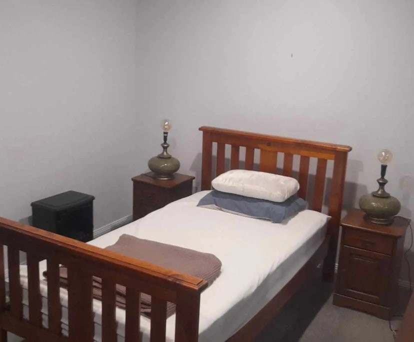 Furnished room with own bathroom