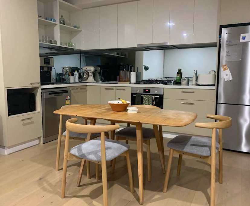 Furnished room in a flatshare