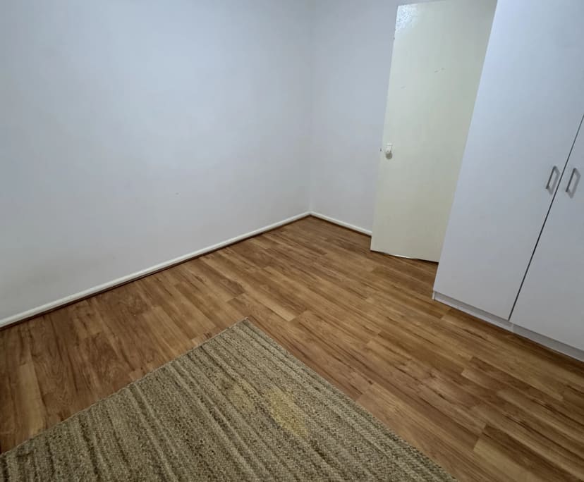 Unfurnished room in a share house