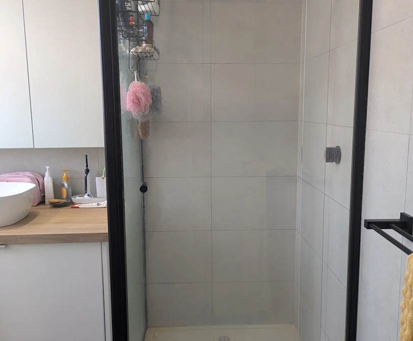 $250, Flatshare, 2 bathrooms, Essendon VIC 3040