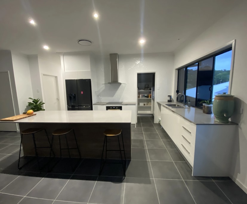 $300, Share-house, 4 bathrooms, Banora Point NSW 2486