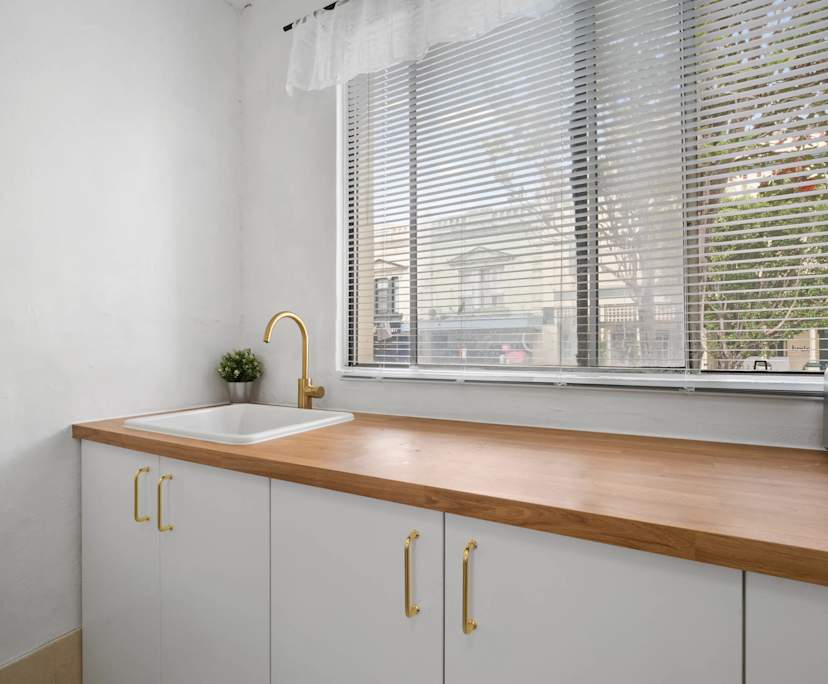 $330, Flatshare, 6 bathrooms, Petersham NSW 2049