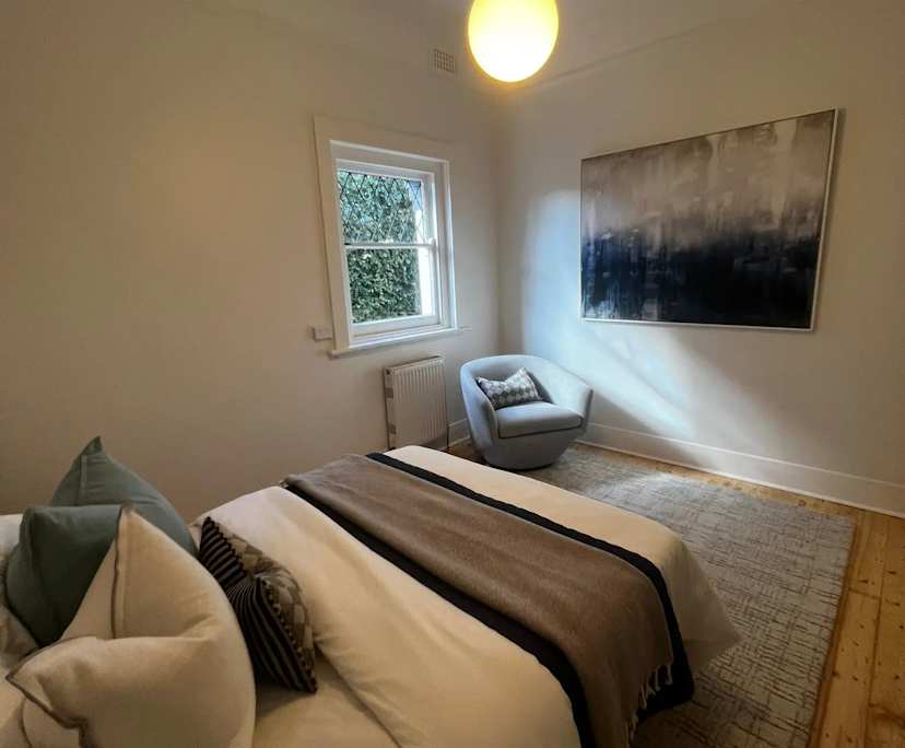 Whole property with 5 rooms for rent