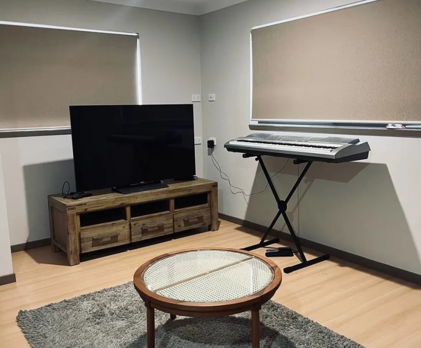 $275, Share-house, 3 bathrooms, Ferny Grove QLD 4055