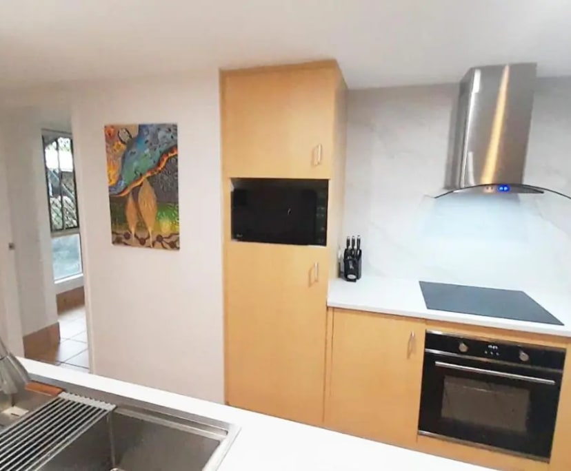 $550, 1-bed, 1 bathroom, Trinity Beach QLD 4879