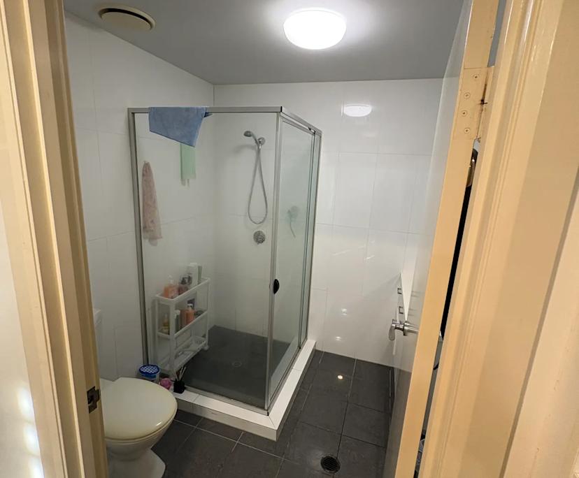 $230, Flatshare, 2 bathrooms, Chermside QLD 4032
