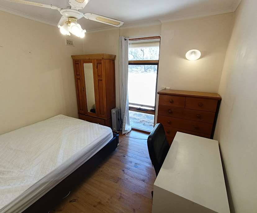 $220, Share-house, 6 bathrooms, Eden Hills SA 5050