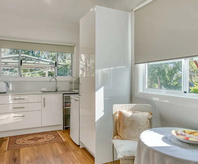 $350, Studio, 1 bathroom, Hovea WA 6071