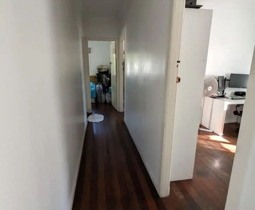 Unfurnished room in a share house
