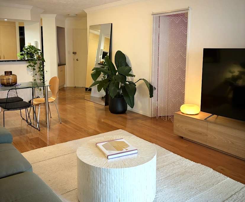 Unfurnished room with own bathroom