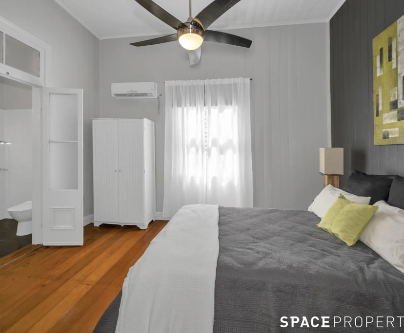 $250, Share-house, 4 bathrooms, Spring Hill QLD 4000