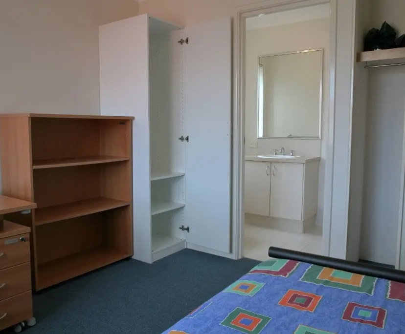 $210, Student-accommodation, 6 bathrooms, Bentley WA 6102