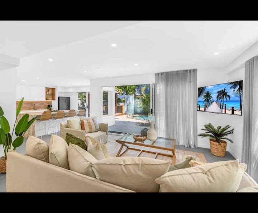 Furnished room with ensuite in a share house