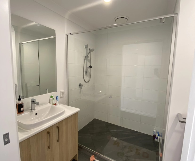 $220, Share-house, 3 bathrooms, Nirimba QLD 4551