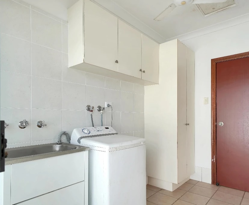 $300, Share-house, 4 bathrooms, Rosebery NT 0832