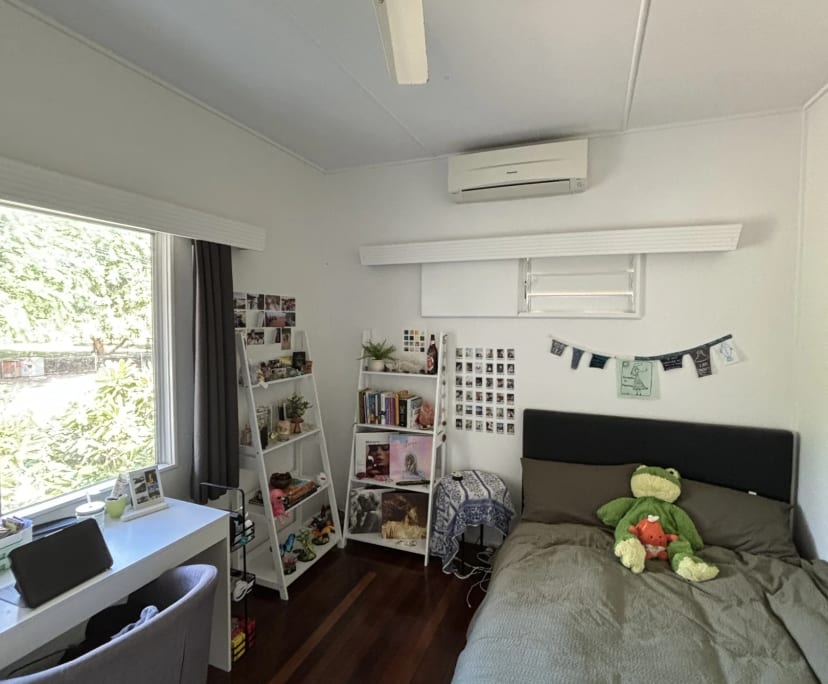 propertyImage