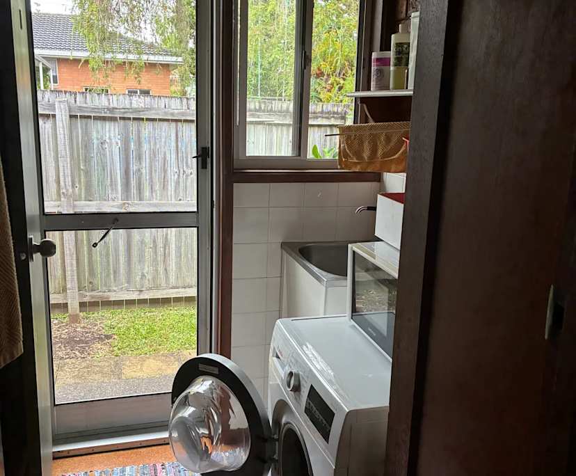 $325, Flatshare, 2 bathrooms, Tugun QLD 4224