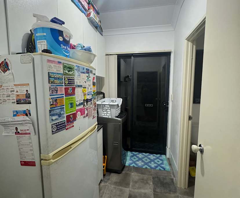 Unfurnished room in a share house