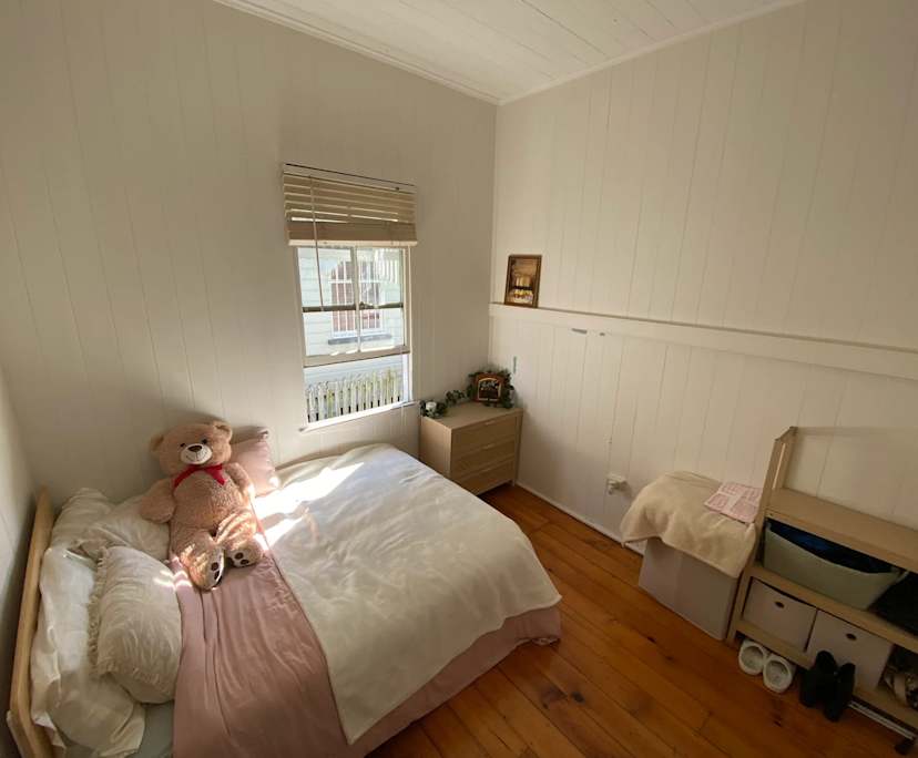Unfurnished room in a share house