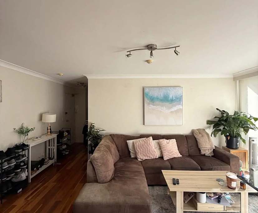 Whole property with 2 rooms for rent