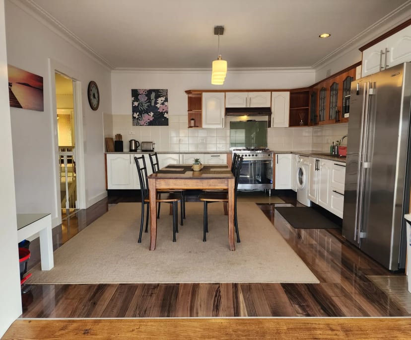 $360, Share-house, 3 bathrooms, Gladstone Park VIC 3043