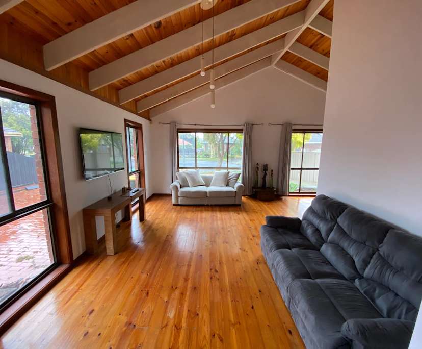 Furnished room with own bathroom