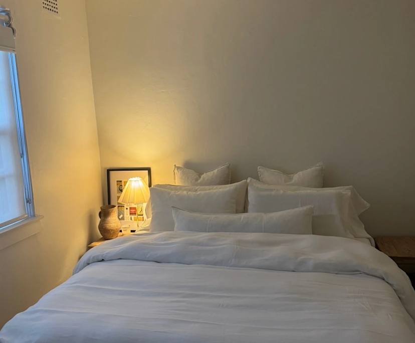 Unfurnished room in a flatshare