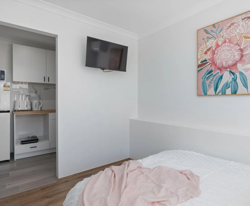 Room for Rent in Bertram, Perth 350, Furnished, E...