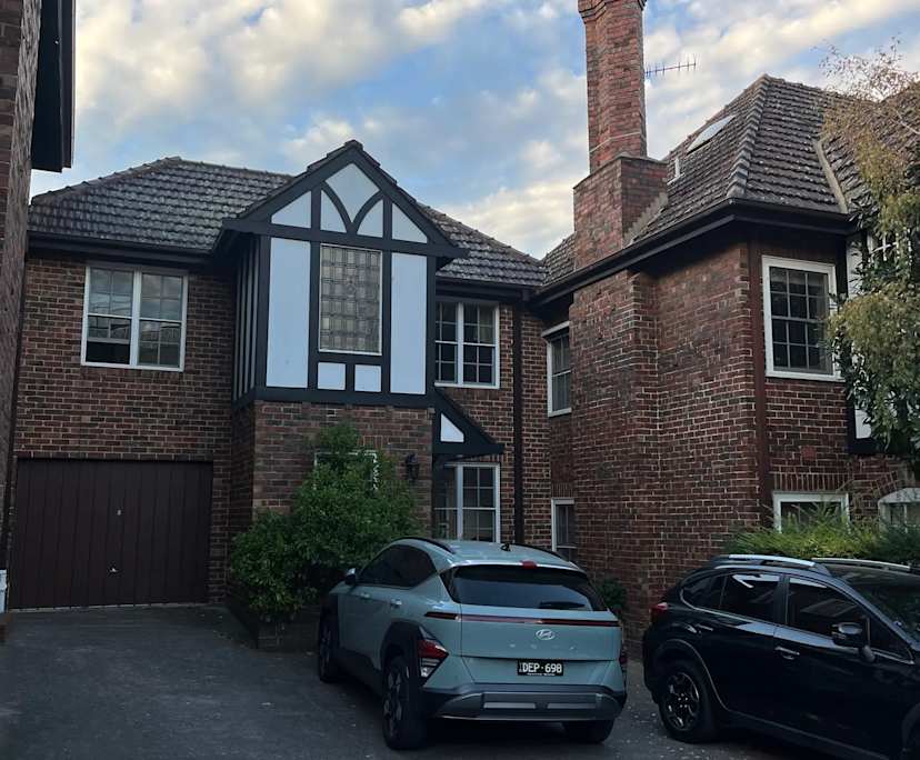 $450, Share-house, 2 bathrooms, South Yarra VIC 3141