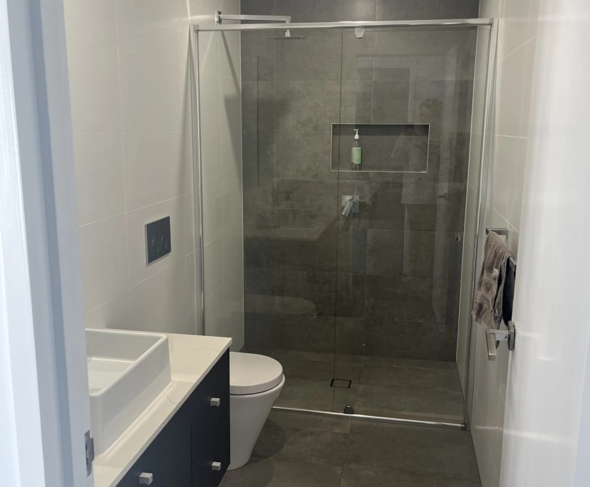 $275, Flatshare, 2 bathrooms, Wollongong NSW 2500