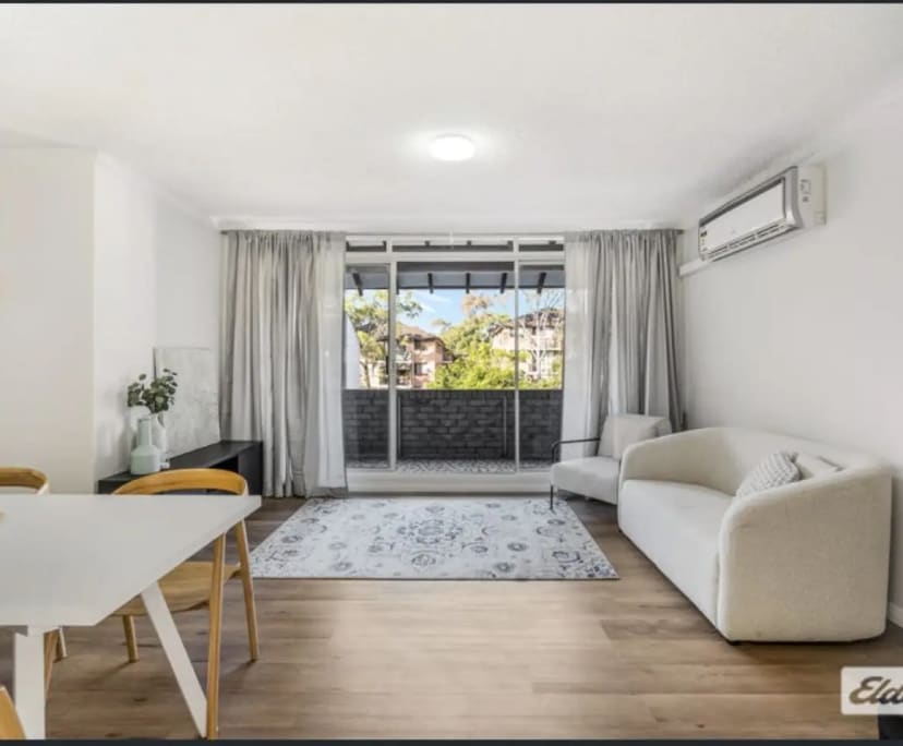 Whole Property for Rent in Liverpool, Sydney 420,...