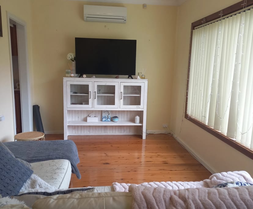$210, Share-house, 3 bathrooms, Figtree NSW 2525